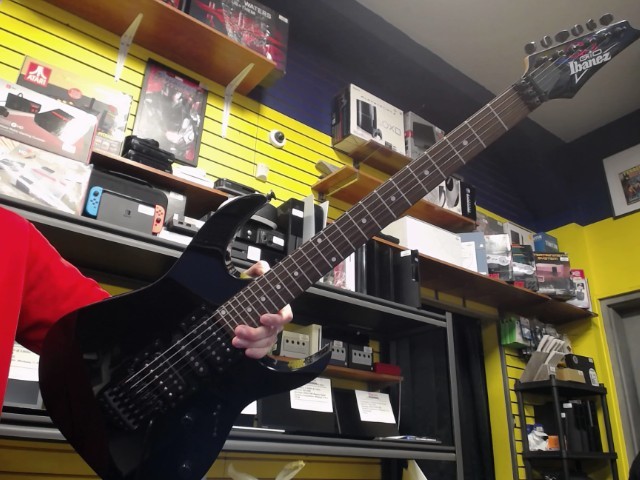 Guitare lectrique pont floyd rose