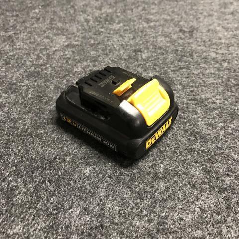 Batterie dewalt 12v