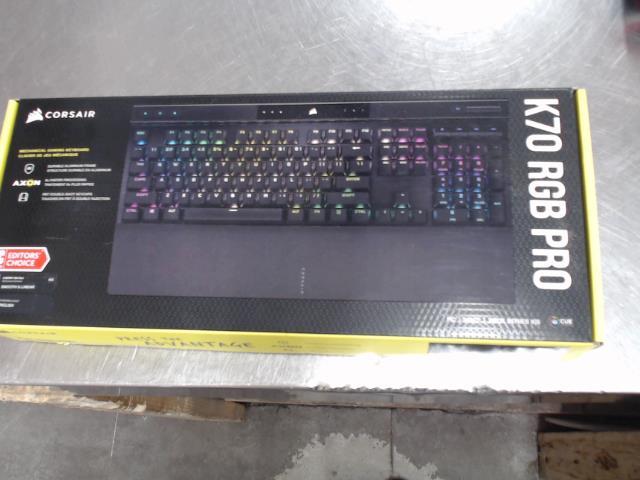 Clavier gaming dans boite