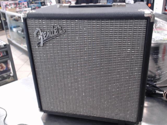 Ampli guit de bass