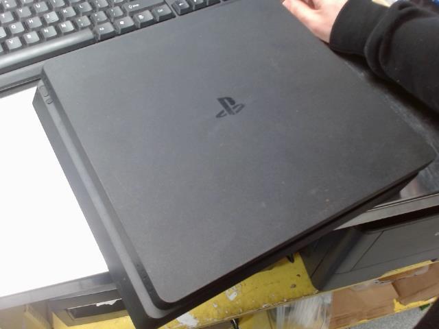 Ps4 slim 1tb/no man/no acc