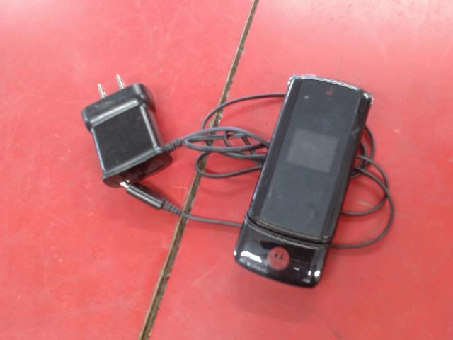 Cell flip phone +chargeur