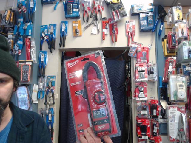 Clamp meter