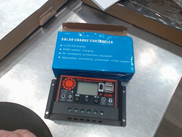 Solar charge controller