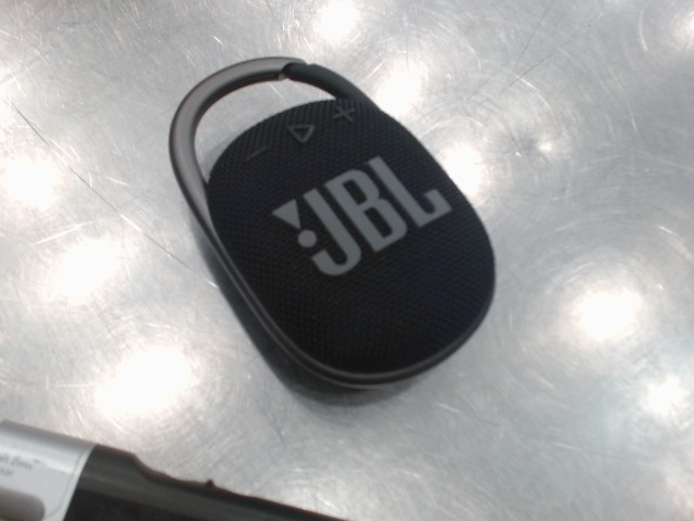 Clip 4 jbl