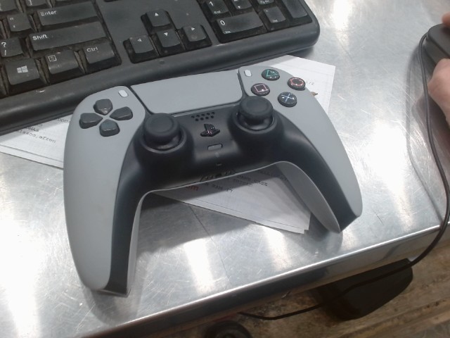 Manette ps5 grise