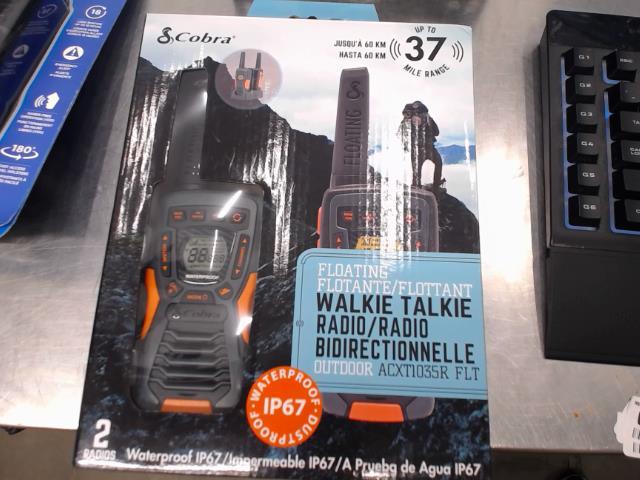 Walkie talkie cobra ip67 neuf