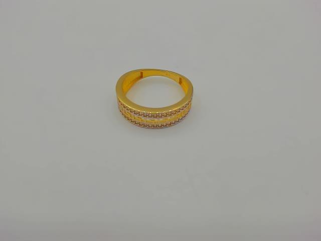 BAGUE EN OR 10KT NEW