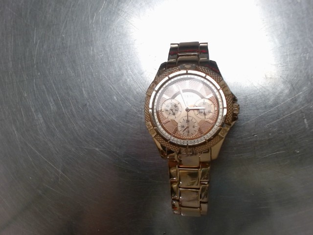 Montre guess rose gold