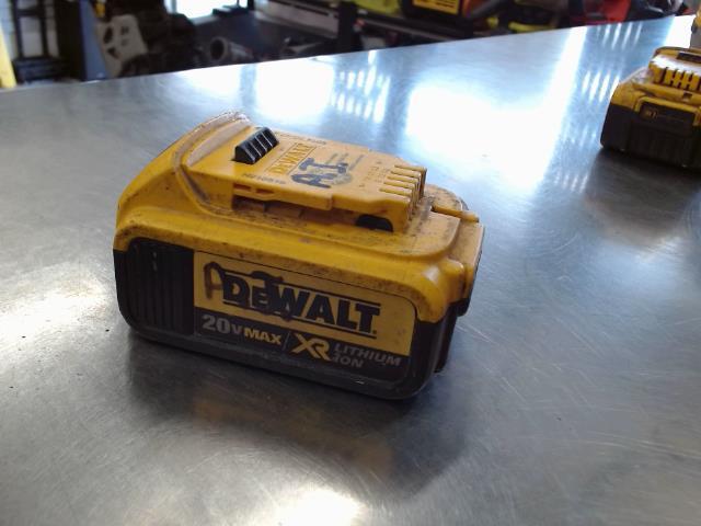 Batterie dewalt 20vmax xr 4.0ah