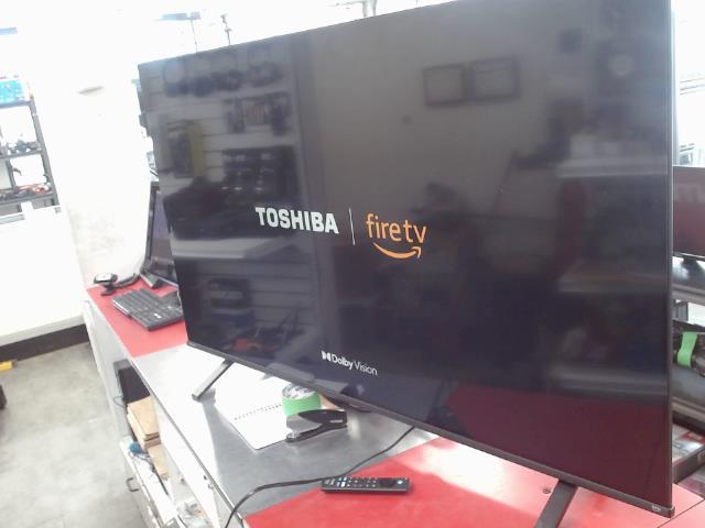 Tv 55'' smart tv + tc (2/2 voir ms)