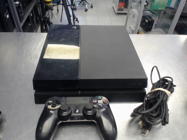 Console ps4 avec fil+une manette