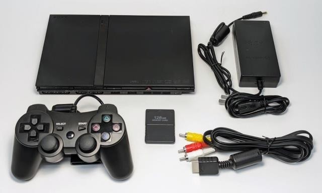 Console ps2 avec deux manettes