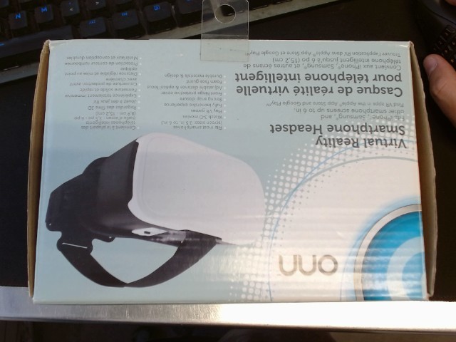 Virtual reality smartphone headset