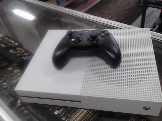 Console xbox one s+1manette+fils