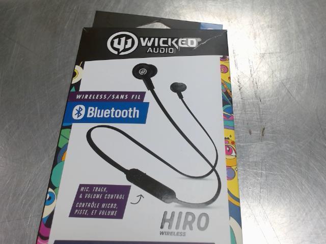 Wireless bluetooth earphones