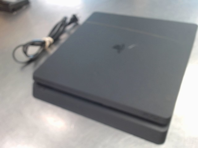 Ps4 slim pas de acc