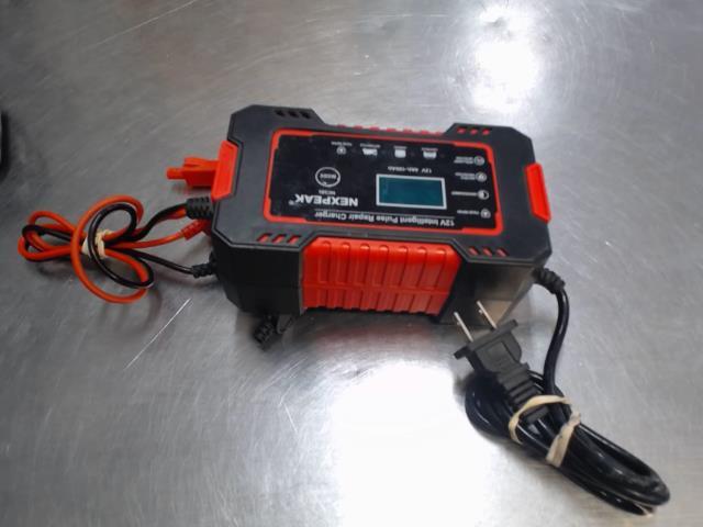 Pulse repair charger 12v