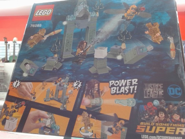 Lego dc super comics battle of atlantis