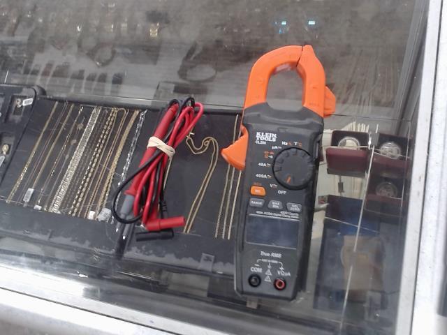 Clamp meter avec probe