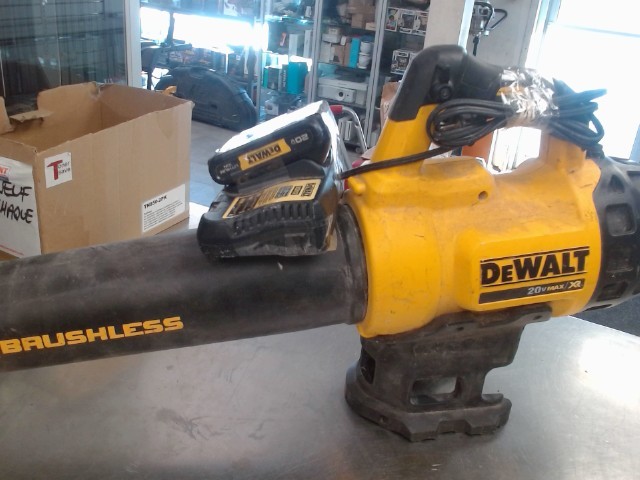 Blower dewalt +batt+chargeur