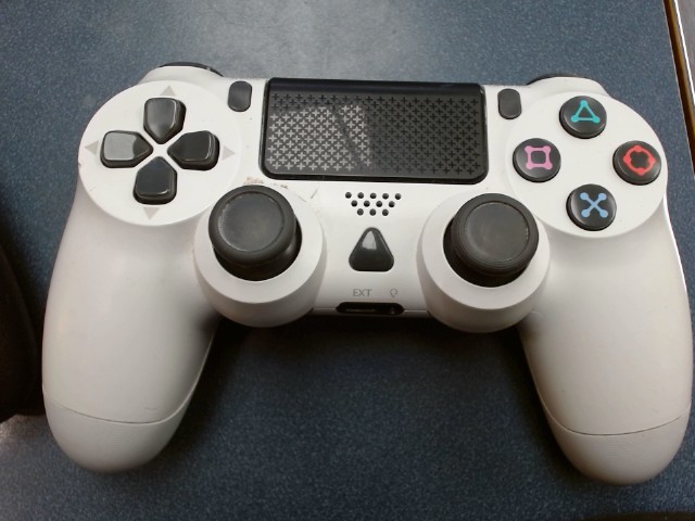 Manette ps4 blanc bonne condition