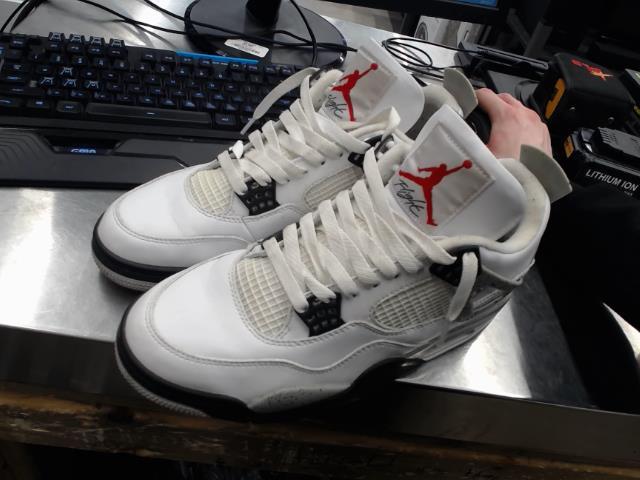 Jordan 4 white cement size 10 8/10