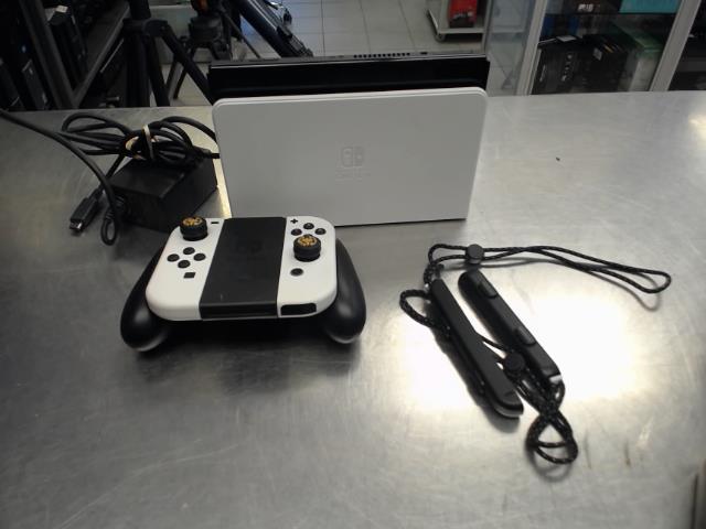 Console switch oled + acc