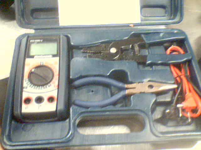 19 range digital multimeter