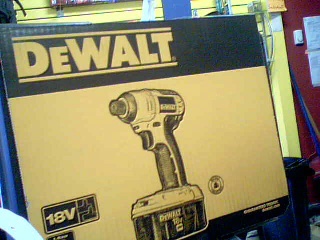 Drill dewalt 18v old batt