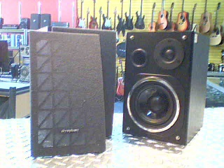 2x speaker