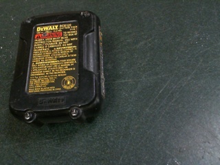 Batterie dewalt 12v