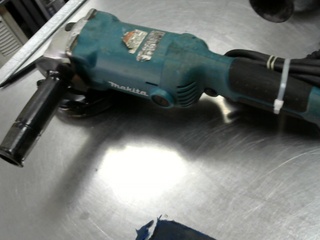 Grinder makita