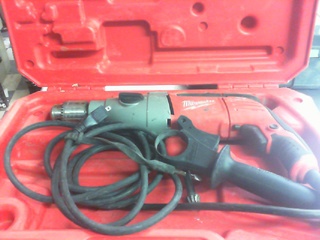 Hammer drill a fils milwaukee