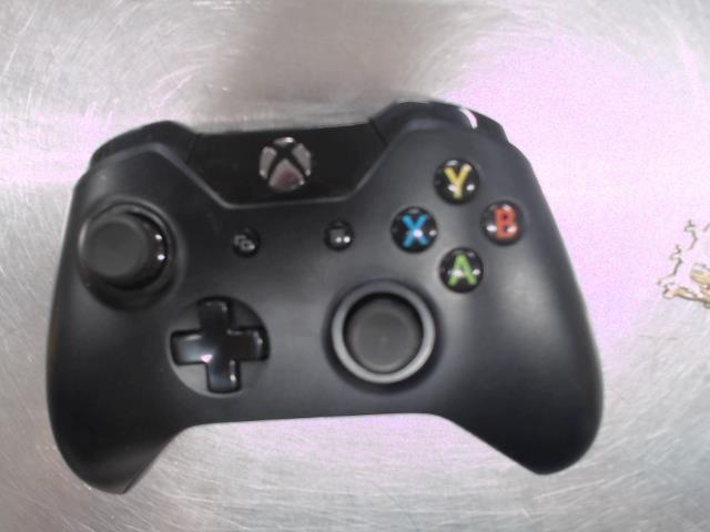 Manette xbox one noir et gris