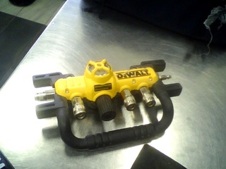 4 port line splitter dewalt