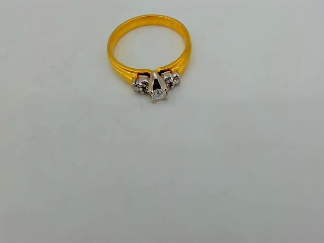 Bague en or 14kt   diamants