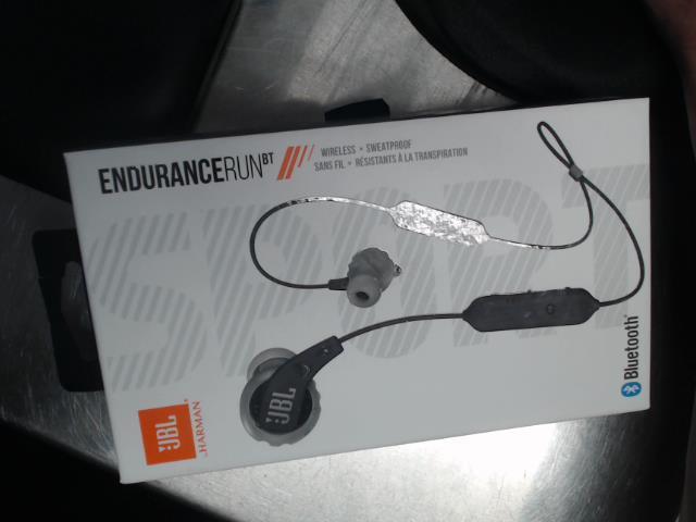 Ecouteur jbl endurancerun new in box