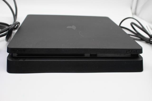 Console ps4 slim